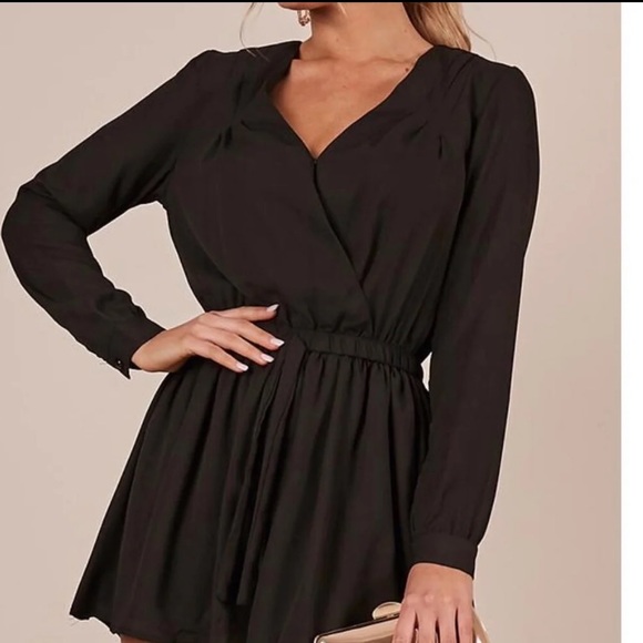 Showpo. Dresses & Skirts - Showpo Romper / Playsuit